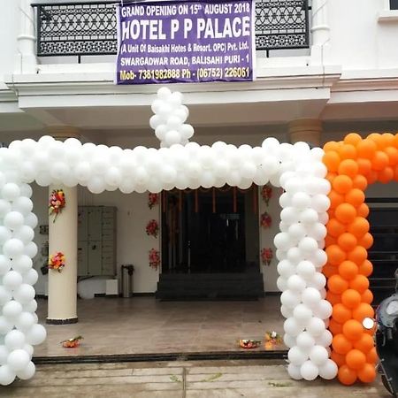 Hotel Pp Palace Puri Exterior foto